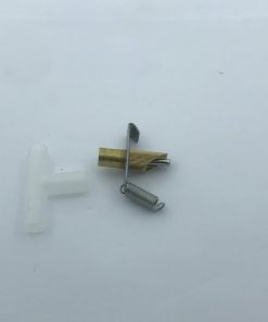 Béc cho thỏ uống nước